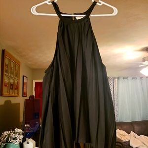 Black tank top with open back